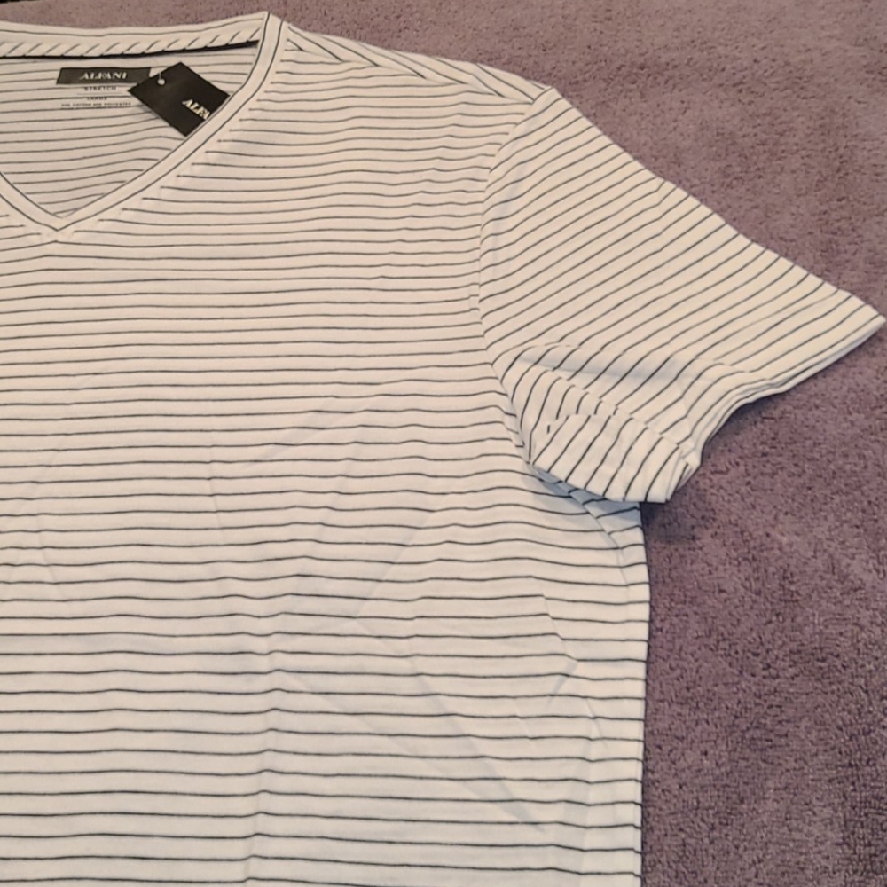 Alfani stretch short-sleeve V-neck t-shirt - Picture 6 of 11
